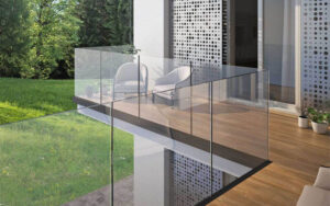 آیا بالکن شیشه‌ای برای مناطق سردسیر مناسب است؟