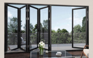 تفاوت شیشه ریلی بالکن و شیشه تاشو